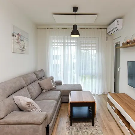 Dianos Apartamentai Паланга